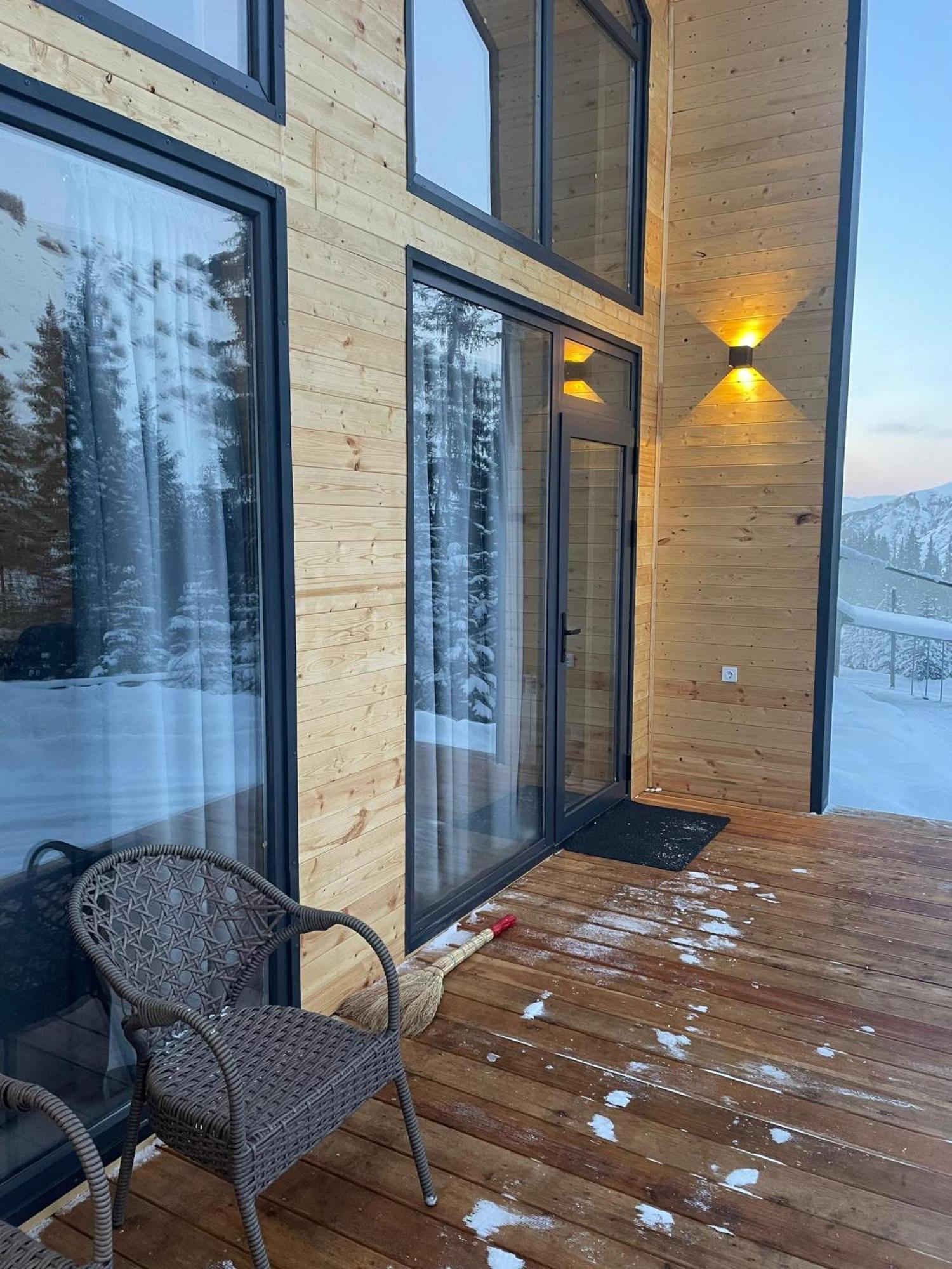 Toodoresort Каракол Екстериор снимка